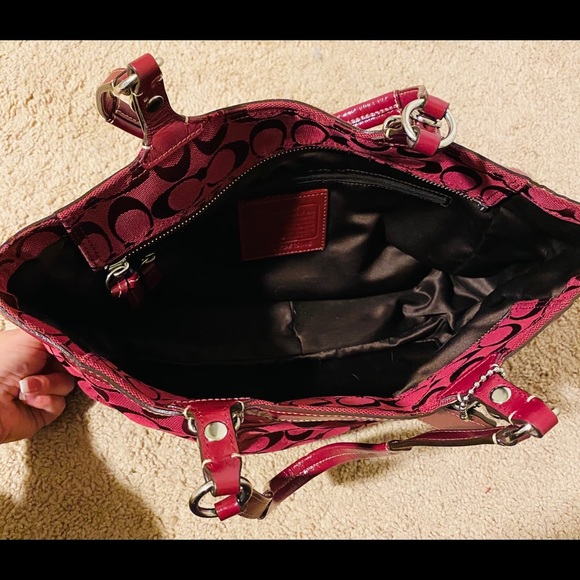 Coach Purse/Handbag Signature Collection - Picture 5 of 5